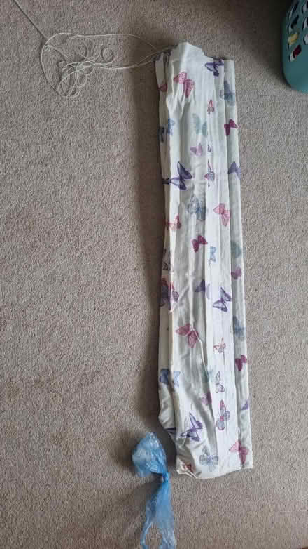 Photo of free Roman blind (Letchworth Garden City) #2