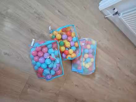 Photo of free 3 bags of plastic balls (thorpe bay SS1) #1