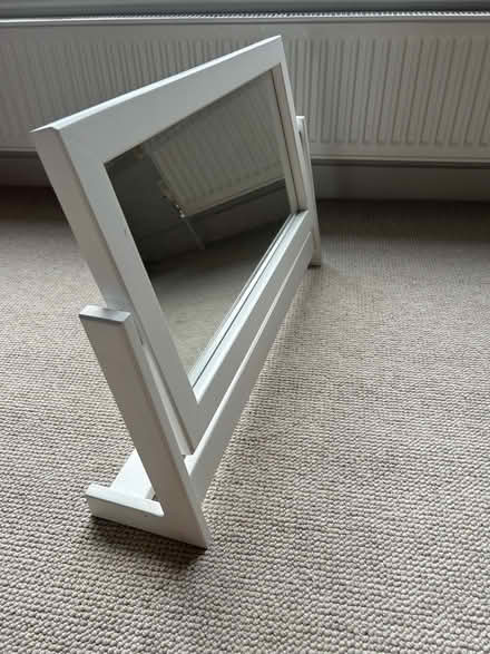 Photo of free Mirror (Stratford-upon-Avon CV37) #1