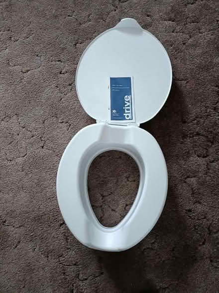 Photo of free Toilet seat raiser with lid (Hadfield SK13) #1