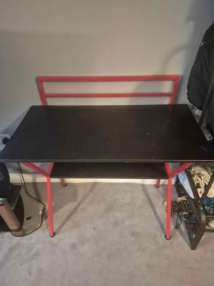 Photo of free Gaming desk (Broxbourne en10) #1