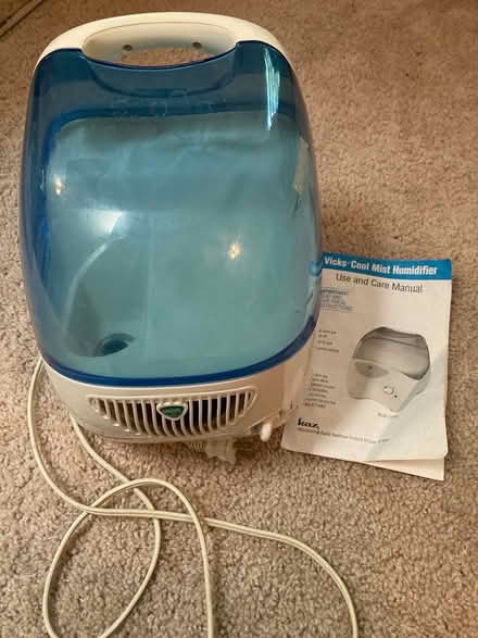 Photo of free Vicks Cool Mist Humidifier V3100 (Midlothian, off Hull street) #1
