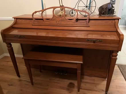 Photo of free Spinet Piano (Canton- Morton Taylor and Joy.) #1