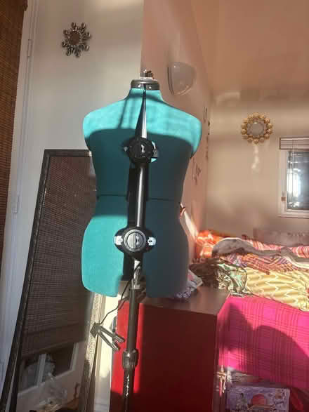 Photo of free sewing adjustable dress form (lake merritt) #1