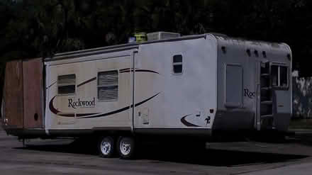 Photo of free RV travel type pull behind (Sanford Florida) #1