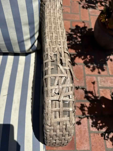Photo of free Outdoor wicker chairs - need repair (Willow Glen) #2