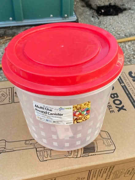Photo of free Plastic container (Ha2) #1