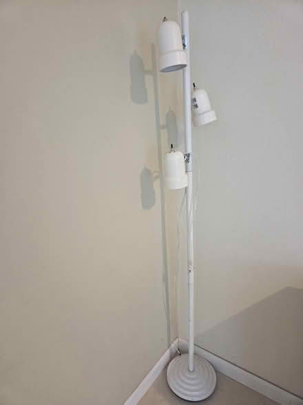 Photo of free Lamps (Bull Mountain, Tigard) #1