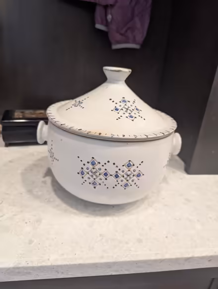 Photo of free Moroccan pot (63rd& main, DG) #1