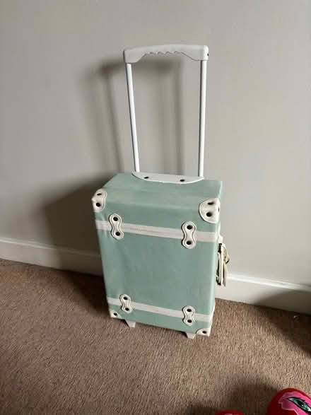 Photo of free Children’s Olli Ella suitcase (Chesterfield S40) #1