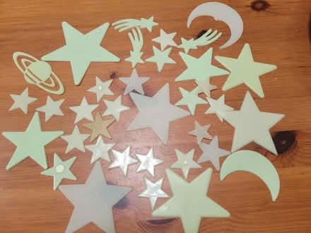 Photo of free Plastic glow in the dark stars (Shenley Fields B29) #1