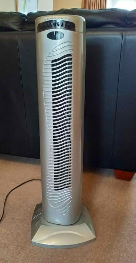 Photo of free Tower fan (Isleworth TW7) #1
