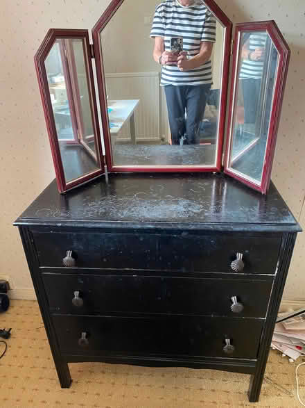 Photo of free Wooden chest of draws with detached mirro (Great Sutton CH66) #1
