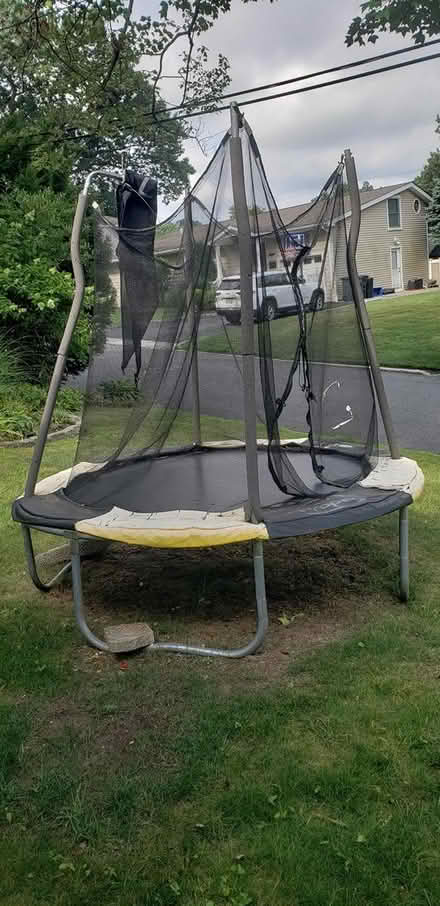 Photo of free 7 ft trampoline (NE Yonkers) #1