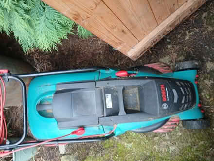 Photo of free Bosch electric lawnmower (Springburn G21) #2