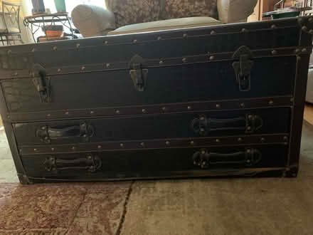 Photo of free Chest / Foot Locker (Near Hwy 4 and Alhambra Avenue) #2