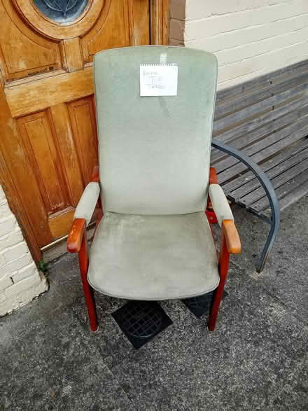 Photo of free Fireside chair (Dublin 4) #1