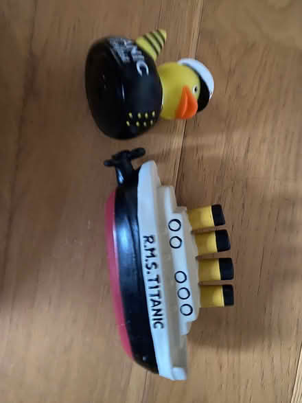 Photo of free Titanic bath toys (Dunblane FK15) #1