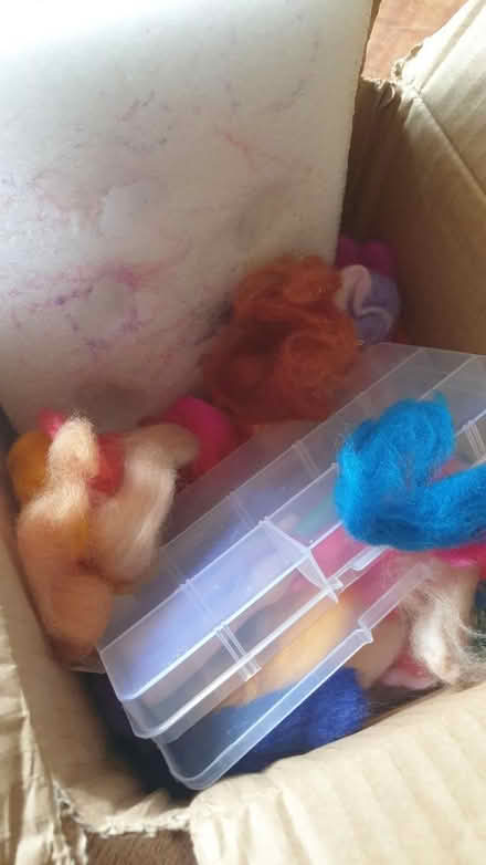 Photo of free Needle felting craft set (TW7) #1