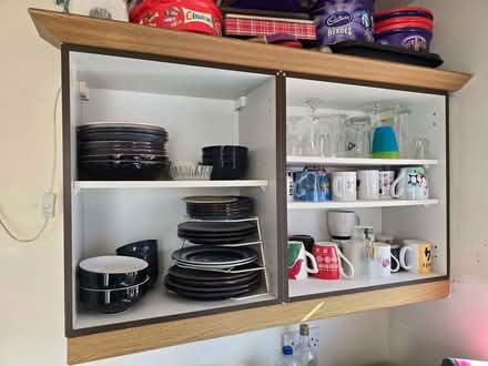 Photo of free Kitchen cupboards and worktop (Kennington OX1) #2