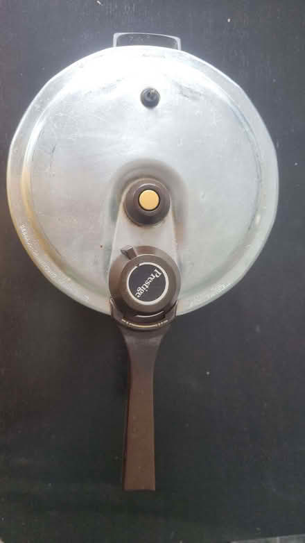 Photo of free Working Prestige pressure cooker (Buckstone EH10) #1
