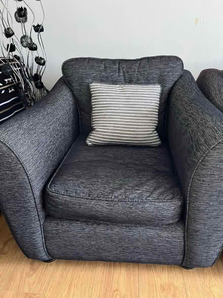 Photo of free Single sofa (Chislehurst) #1