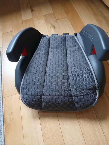 Photo of free Booster seat (Parkhead EH11) #1