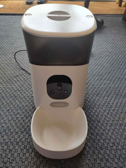 Photo of free Smart pet feeder (Bexhill old town, TN40) #1