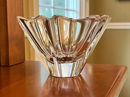 Photo of free Crystal bowl (Winchester) #2