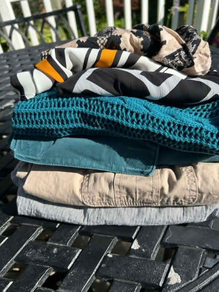 Photo of free Size 10 ladies summer clothes (Meadowvale area) #1