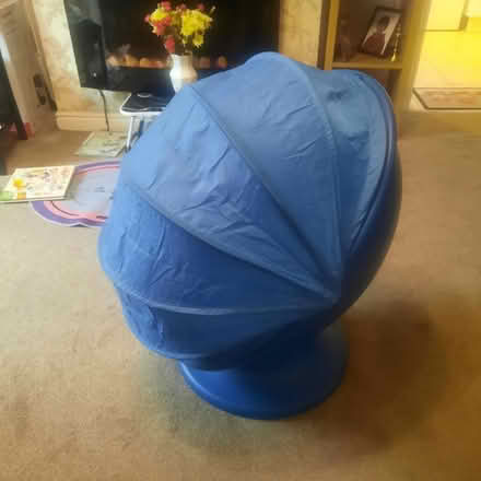 Photo of free Spinning chair (Ls96QN) #3