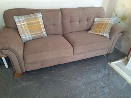 Photo of free 3 Piece Suite Ready to go (NN15) #1