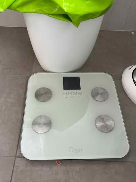 Photo of free Bathroom scale (Whitton TW3) #1