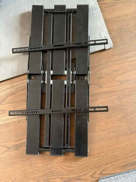 Photo of free TV Wall Bracket (Bathampton, Bath) #2
