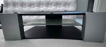 Photo of free Tv stand (Greenbriar Fairfax) #1