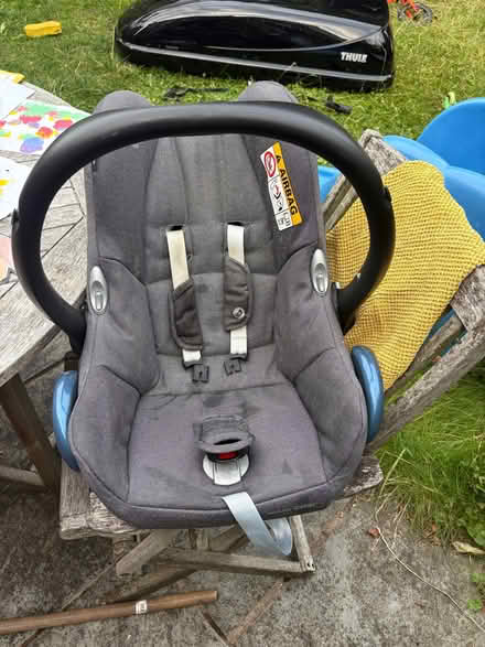 Photo of free Maxi Cosi Basonnette type car seat (Chorlton M21) #2