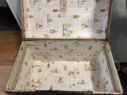 Photo of free Antique Trunk (Near Steels & Leslie) #3