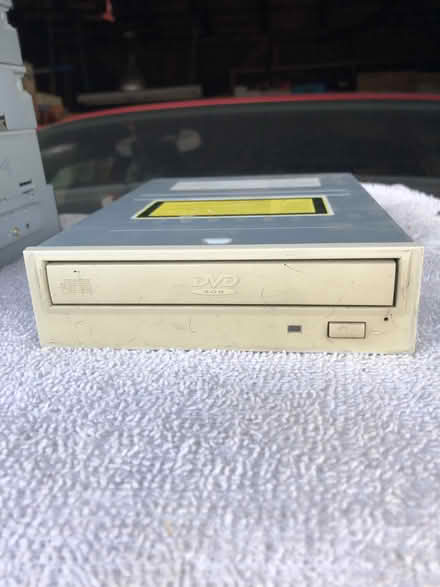 Photo of free IDE DVD drive (West San Jose near Cupertino) #1