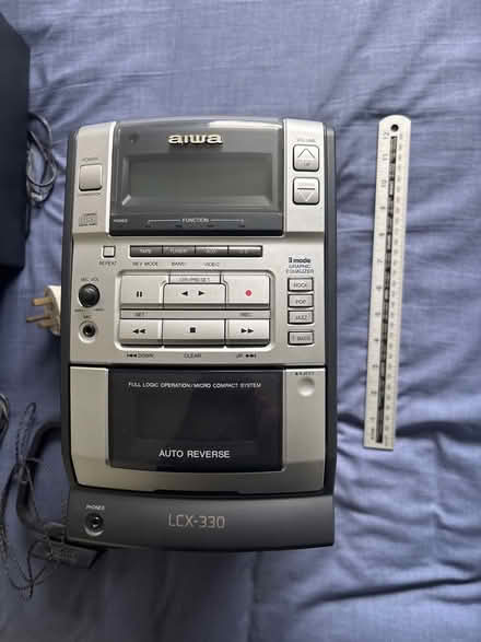 Photo of free aiwa mini cd/ cassette/radio (LS17 moortown) #2