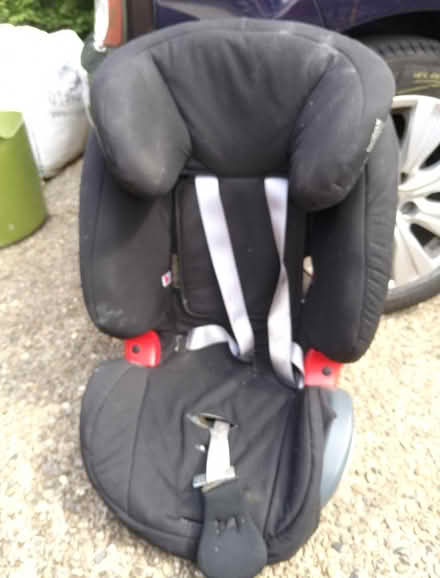 Photo of free Isofix car seat (Springfield, MK6) #1