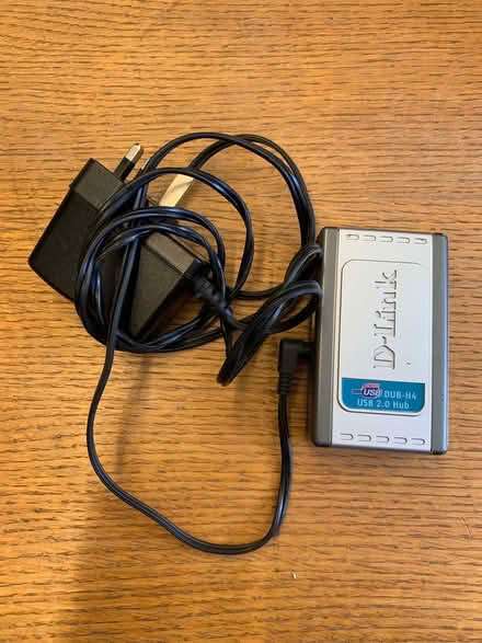 Photo of free D-Link Dub-H4 USB hub (Walton Manor OX2) #1