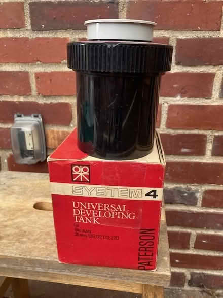 Photo of free B/W Film Developer Tank (Ravenna/Maple Leaf) #1