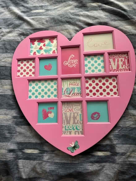 Photo of free Heart shaped photo frame (St Johns CO4) #1