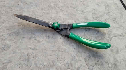 Photo of free Garden hedge shears / trimmer (Malvern Link Top WR14) #1