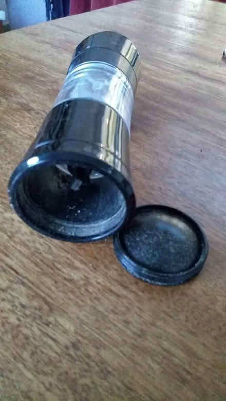 Photo of free Cole & Mason pepper mill (Risinghurst OX3) #3