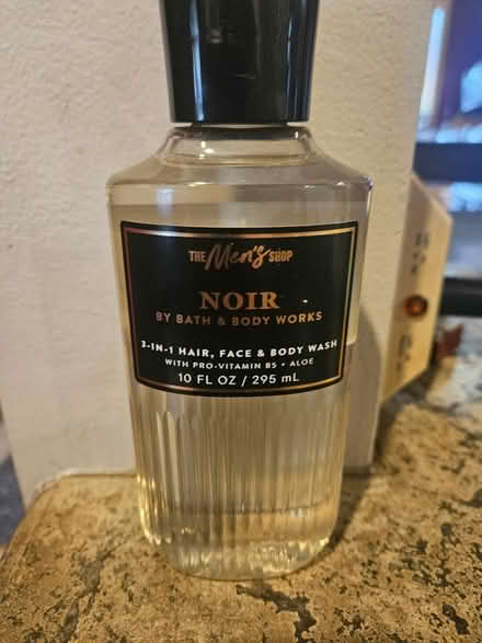 Photo of free Mens 3 in 1 wash (Overland Rock Road & Brown) #1