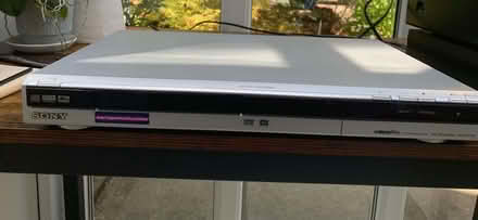 Photo of free DVD player (Reigate RH2) #1