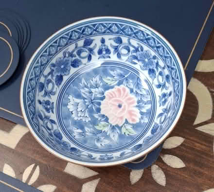 Photo of free Vintage decorative bowl (Boughton Monchelsea ME17) #2