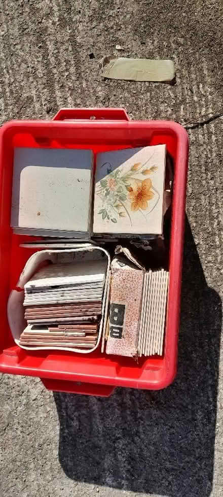 Photo of free Tiles (Elton DE4) #1