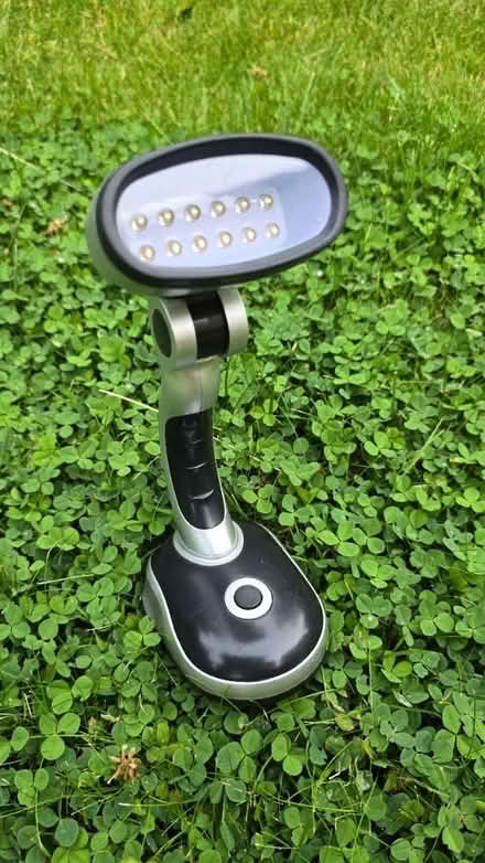 Photo of free Battery-Powered LED Desk/Reading Lamp (Kidlington OX5) #1